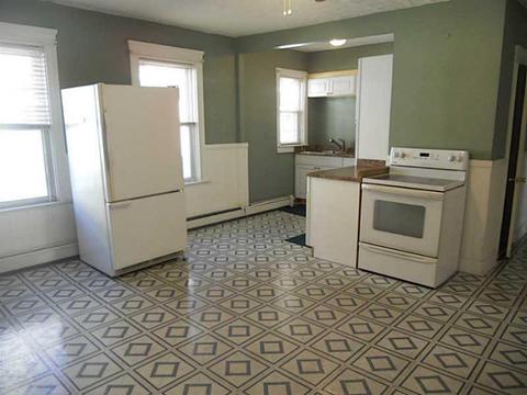 612 Providence St, Woonsocket, RI 02895 photo 12