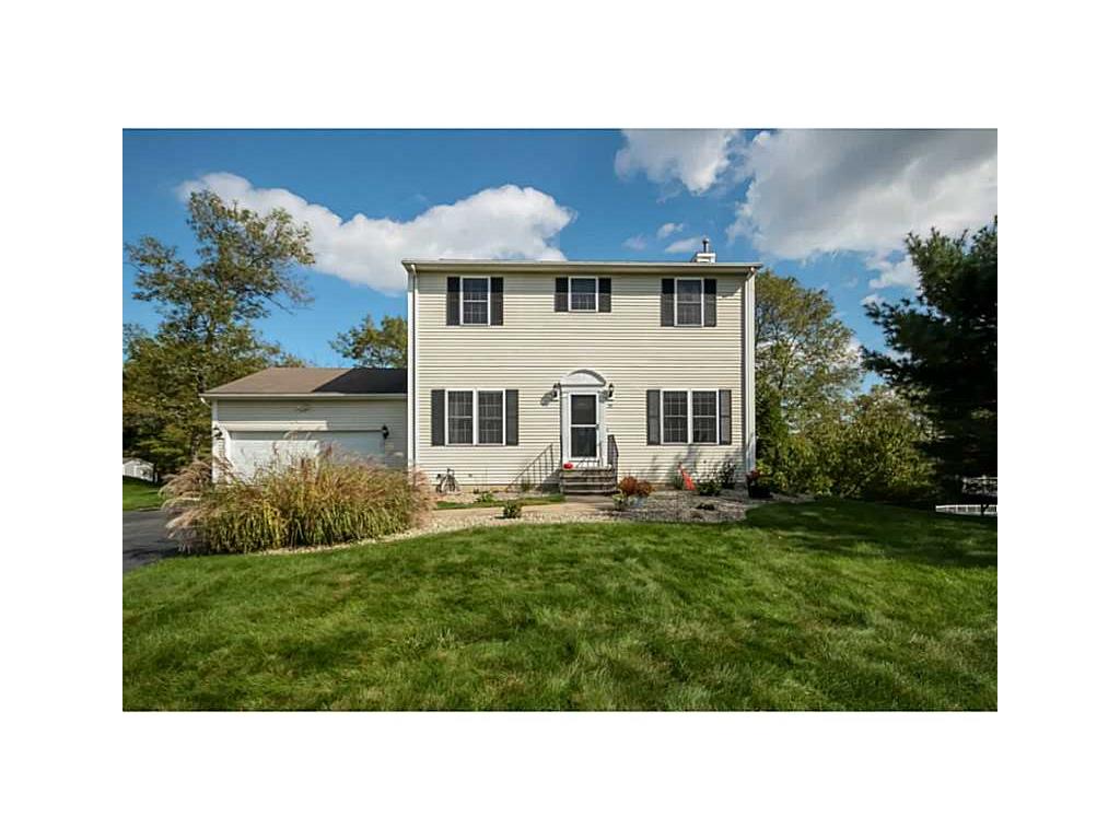 39 Fieldstone Dr, Coventry, RI 02816 photo 1
