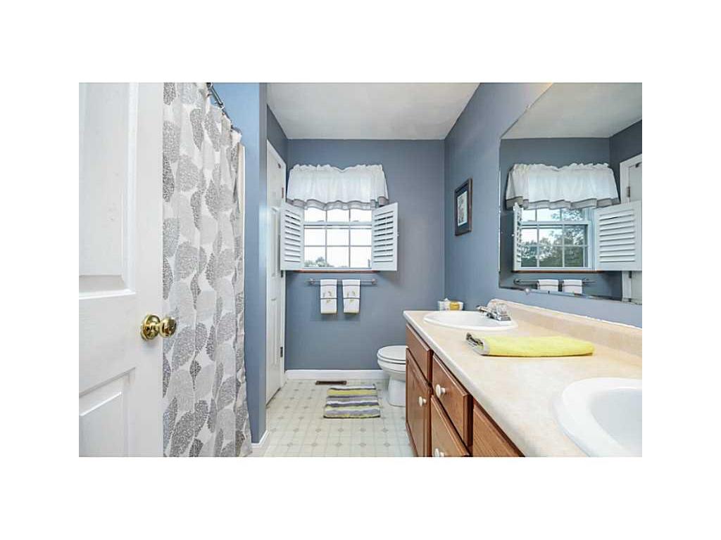 39 Fieldstone Dr, Coventry, RI 02816 photo 19
