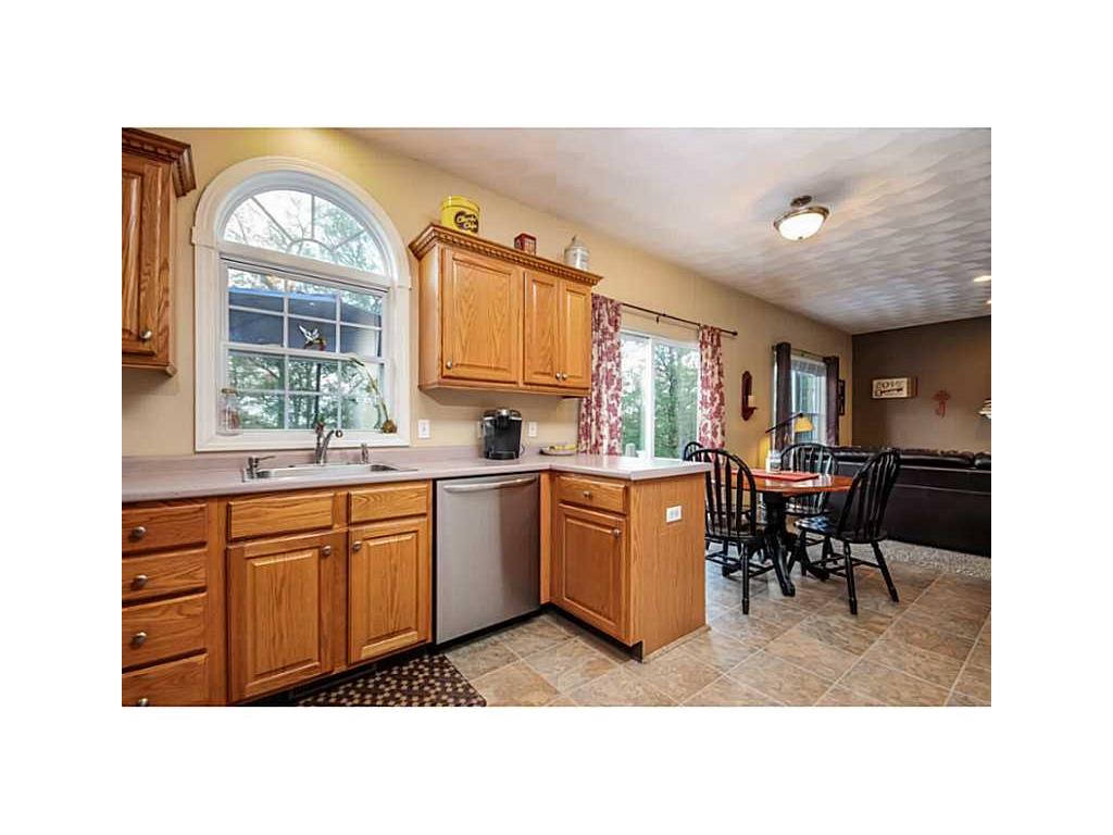 39 Fieldstone Dr, Coventry, RI 02816 photo 13