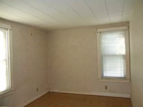 8 Doris St, Coventry, RI 02816 photo 12