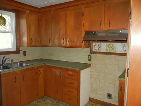 8 Doris St, Coventry, RI 02816 photo 10