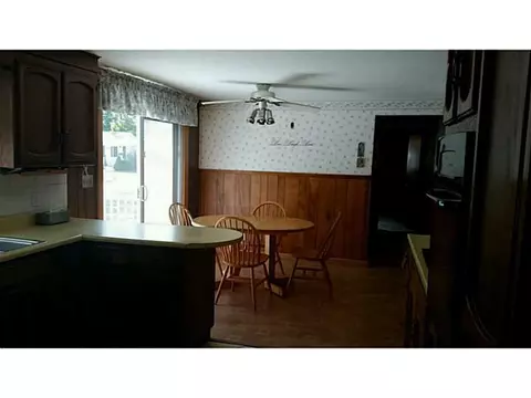 40 Foxcroft Ave, Warwick, RI 02889 photo 6