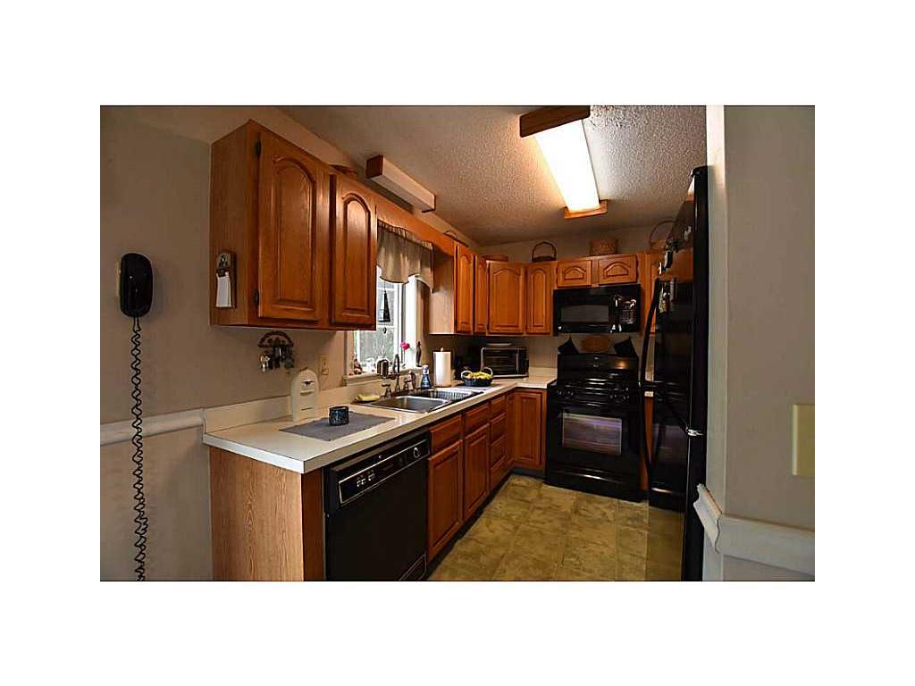 38 Springbrook Rd #A, Westerly, RI 02891 photo 2