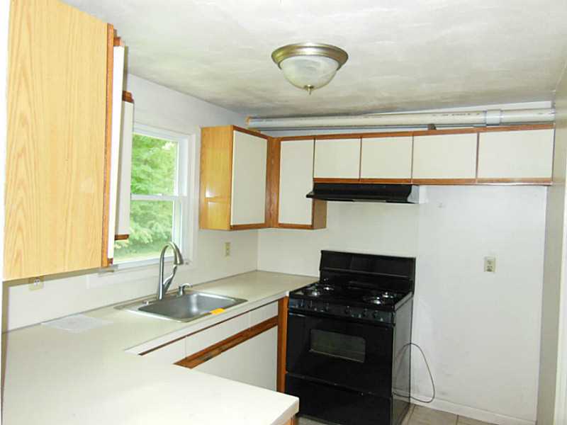 61 Reed St, Warwick, RI 02886 photo 11