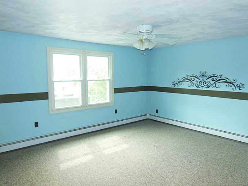 61 Reed St, Warwick, RI 02886 photo 12