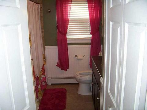 165 Saint Agnes Ave, Woonsocket, RI 02895 photo 16