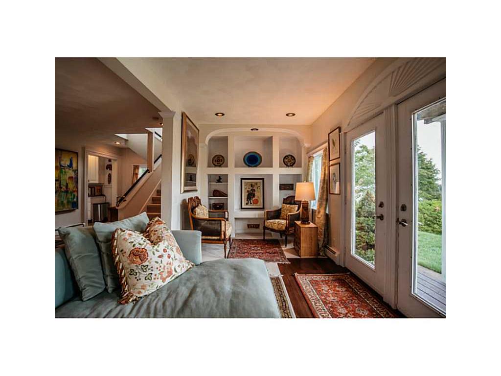 90 Surf Ave, Warwick, RI 02889 photo 12