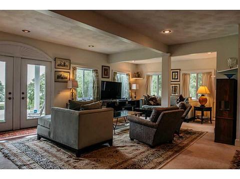 90 Surf Ave, Warwick, RI 02889 photo 11