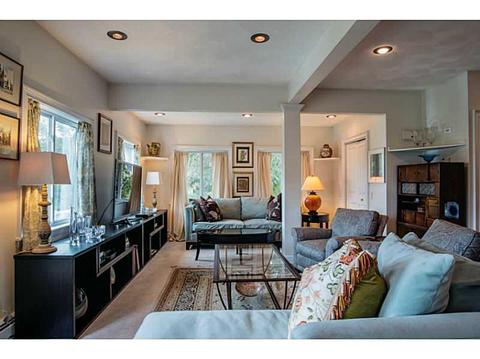 90 Surf Ave, Warwick, RI 02889 photo 9