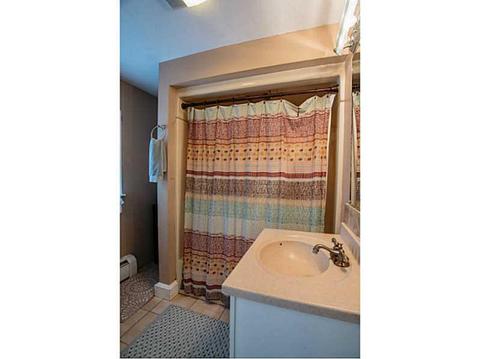 90 Surf Ave, Warwick, RI 02889 photo 6