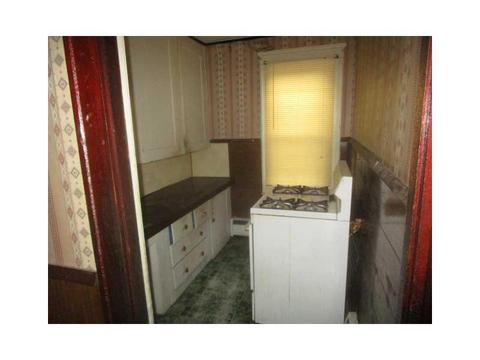 84 St Leon Ave, Woonsocket, RI 02895 photo 10