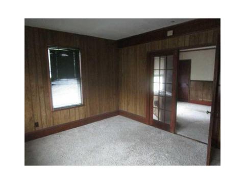 84 St Leon Ave, Woonsocket, RI 02895 photo 12