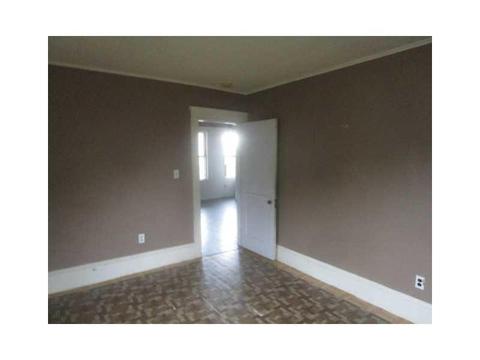84 St Leon Ave, Woonsocket, RI 02895 photo 21
