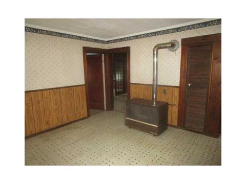 84 St Leon Ave, Woonsocket, RI 02895 photo 15