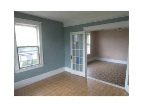 84 St Leon Ave, Woonsocket, RI 02895 photo 17