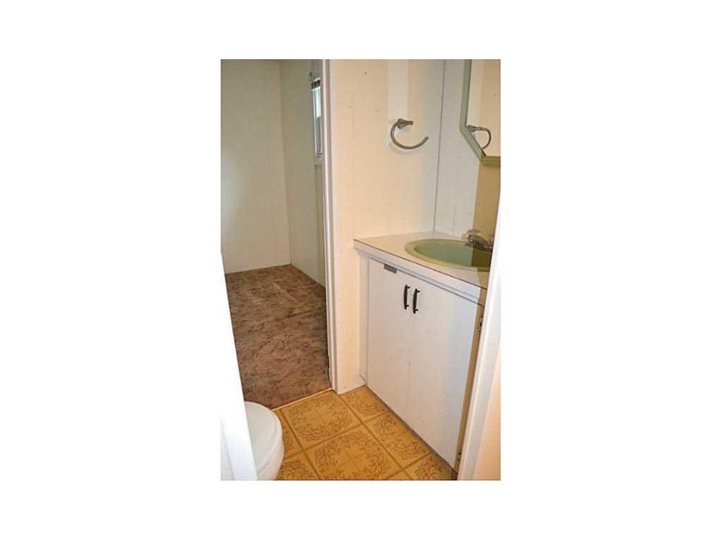 83 Hillside Dr, Mapleville, RI 02839 photo 12