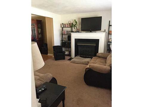215 Wellspring Dr, Warwick, RI 02886 photo 3