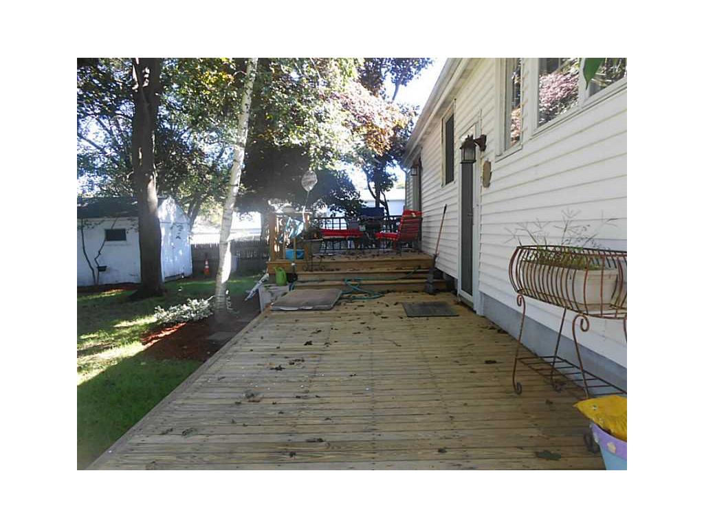 53 Dawson Ave, Warwick, RI 02888 photo 8