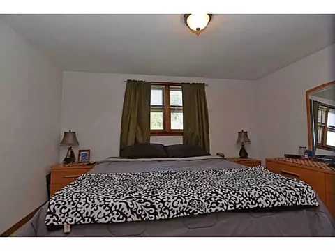 4 Thayer Pl, Warwick, RI 02888 photo 16