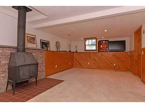 4 Thayer Pl, Warwick, RI 02888 photo 22
