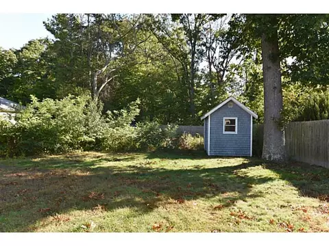 4 Thayer Pl, Warwick, RI 02888 photo 5