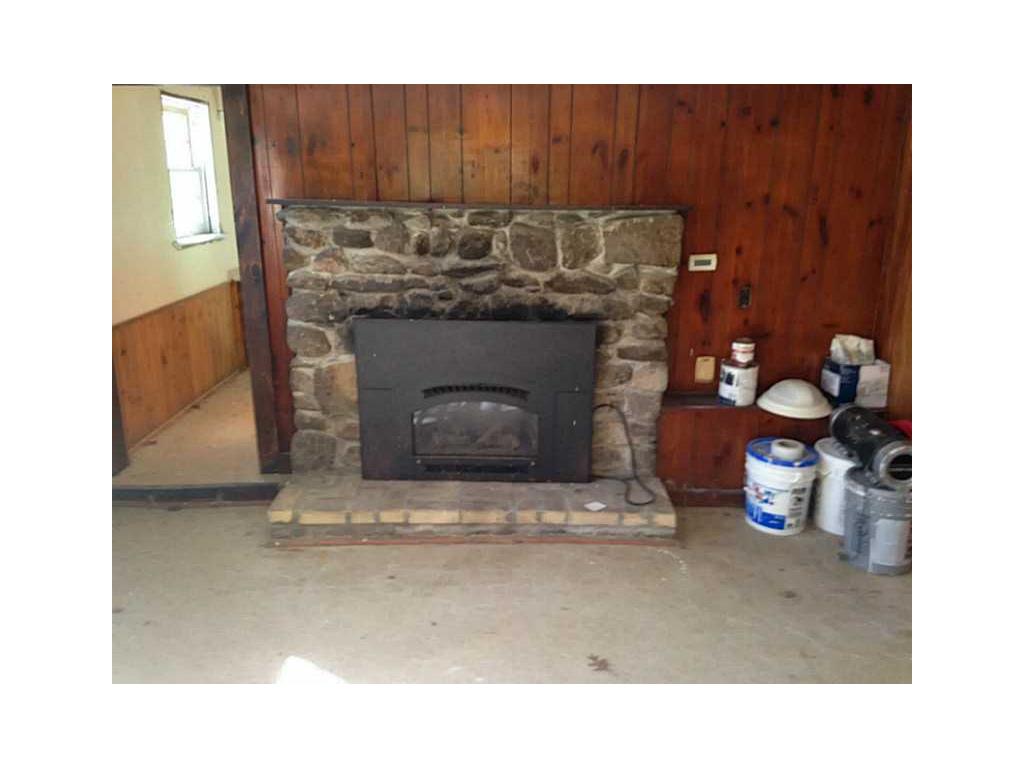 1425 Ten Rod Rd, Exeter, RI 02822 photo 4