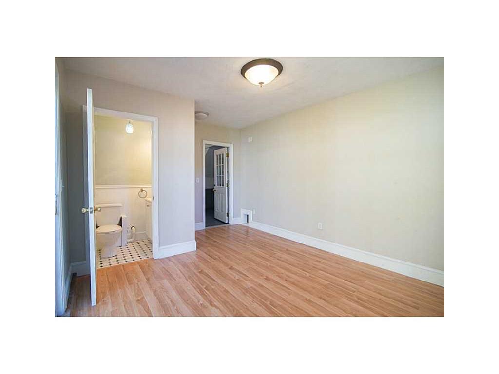 7 Aubin Ave, Warren, RI 02885 photo 14