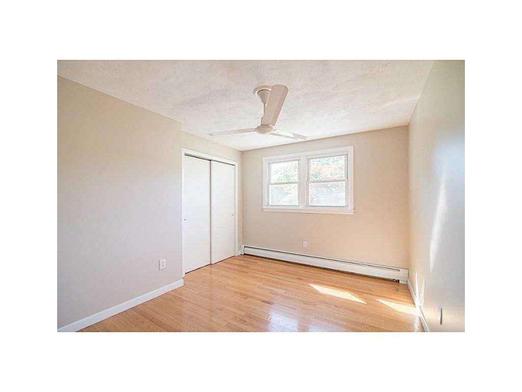 7 Aubin Ave, Warren, RI 02885 photo 7