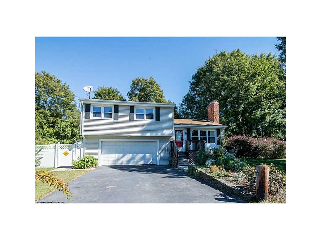 7 Aubin Ave, Warren, RI 02885 photo 17