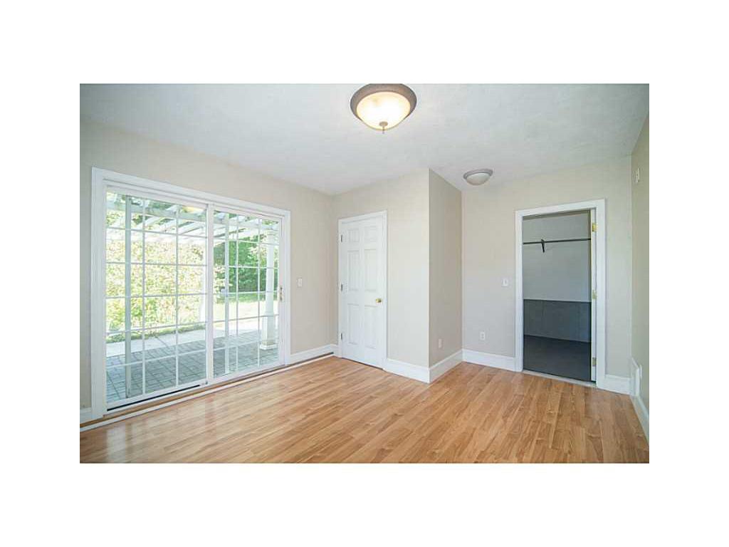 7 Aubin Ave, Warren, RI 02885 photo 13