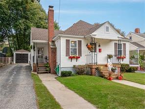 810 Cass Ave, Woonsocket, RI 02895 photo 3