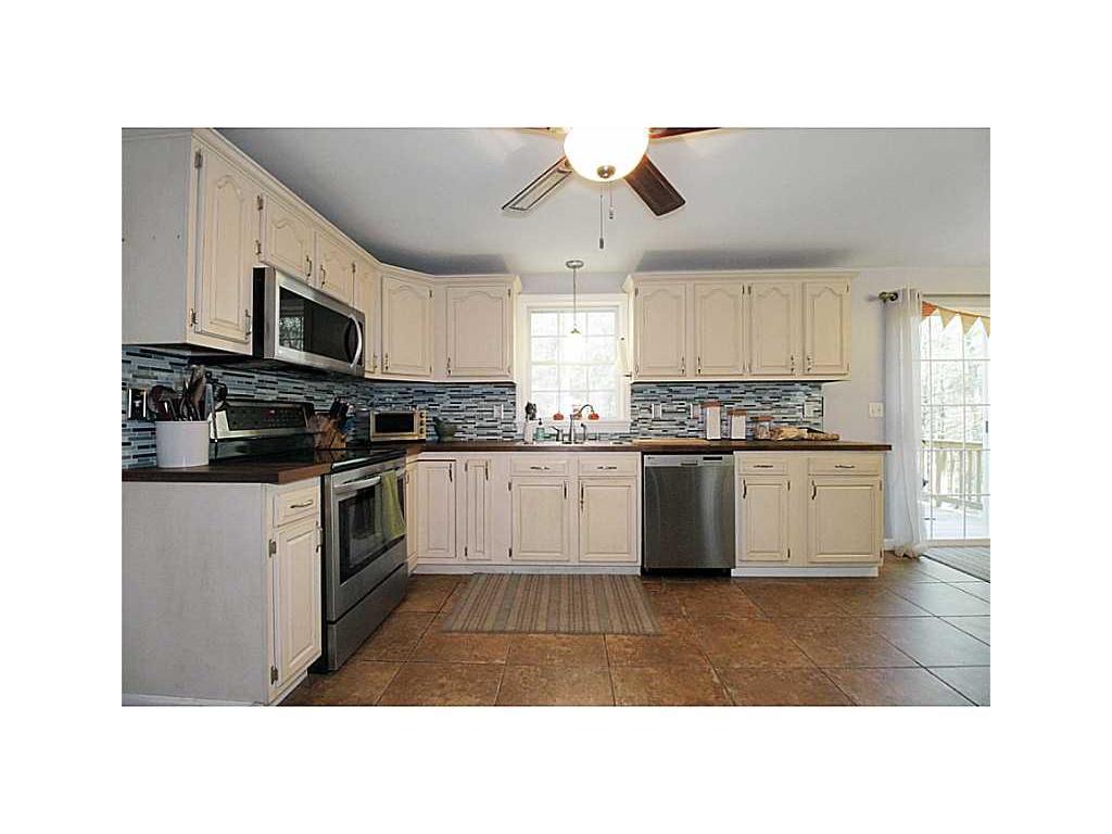 9 Casey Ln, Coventry, RI 02816 photo 9