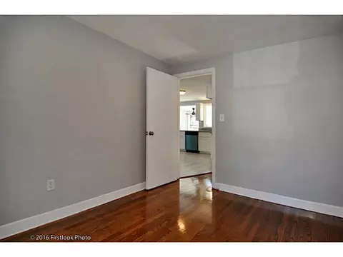 33 Pullen Ave, Pawtucket, RI 02861 photo 20