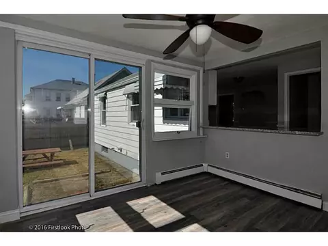 33 Pullen Ave, Pawtucket, RI 02861 photo 12