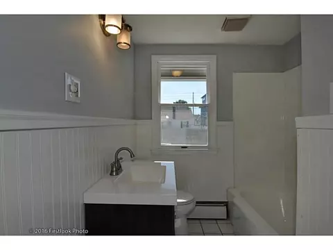 33 Pullen Ave, Pawtucket, RI 02861 photo 13