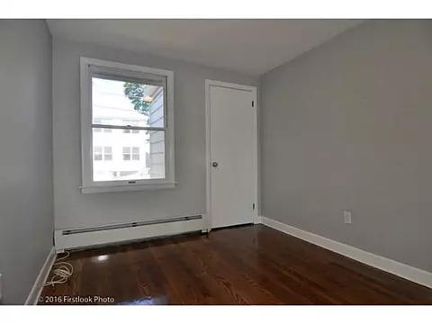 33 Pullen Ave, Pawtucket, RI 02861 photo 19