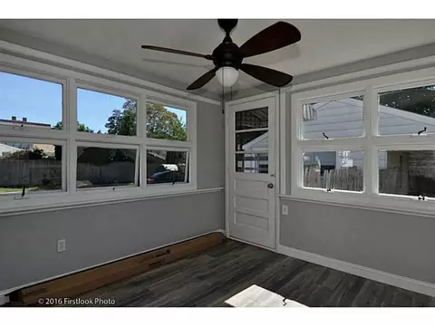 33 Pullen Ave, Pawtucket, RI 02861 photo 11