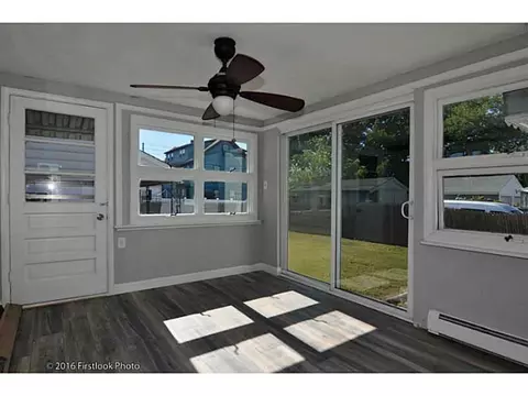 33 Pullen Ave, Pawtucket, RI 02861 photo 10