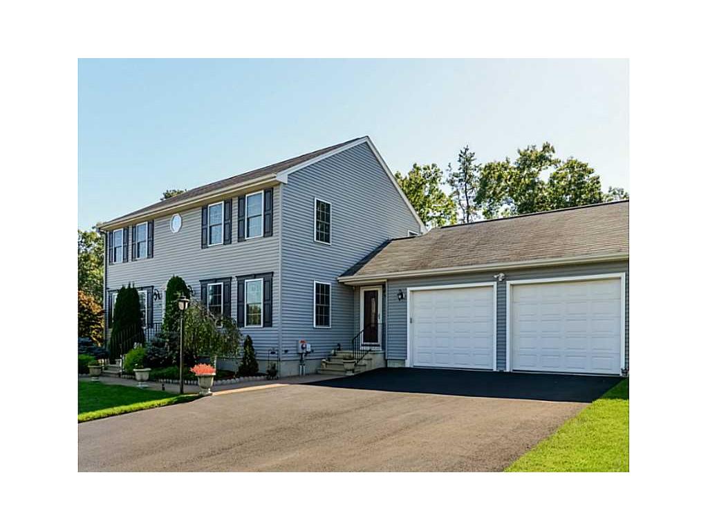 41 Kiley Way, Coventry, RI 02816 photo 2
