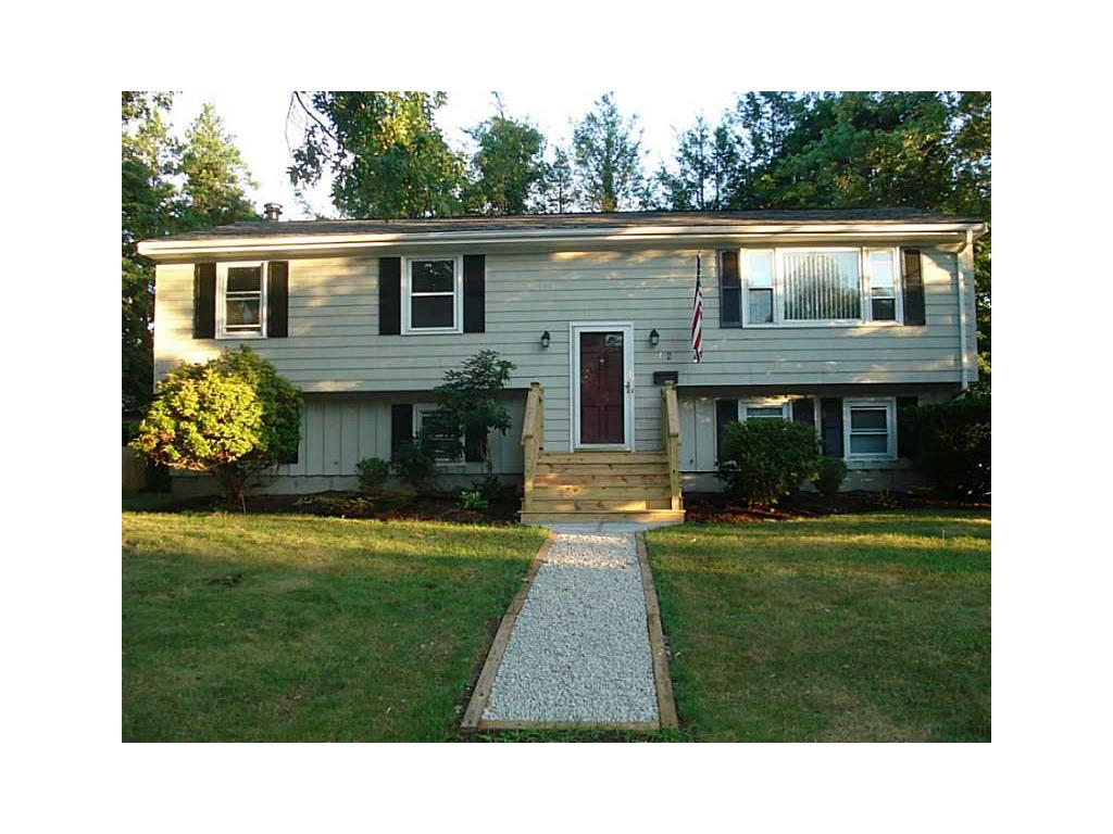 12 Lea Dr, Bristol, RI 02809 photo 1