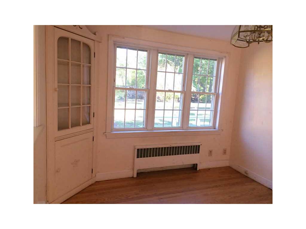 73 Nelson St, Warwick, RI 02888 photo 4