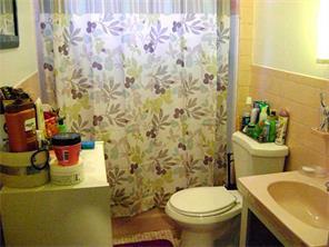 253 Milton Rd, Warwick, RI 02888 photo 12