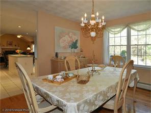 74 Rolling Hill Dr, Exeter, RI 02822 photo 8