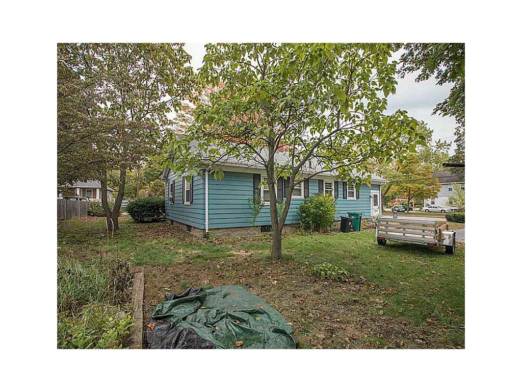 90 Mendon Rd, Attleboro, MA 02703 photo 5