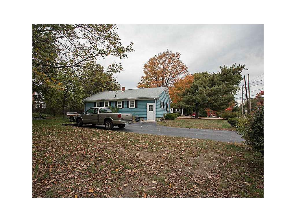 90 Mendon Rd, Attleboro, MA 02703 photo 14
