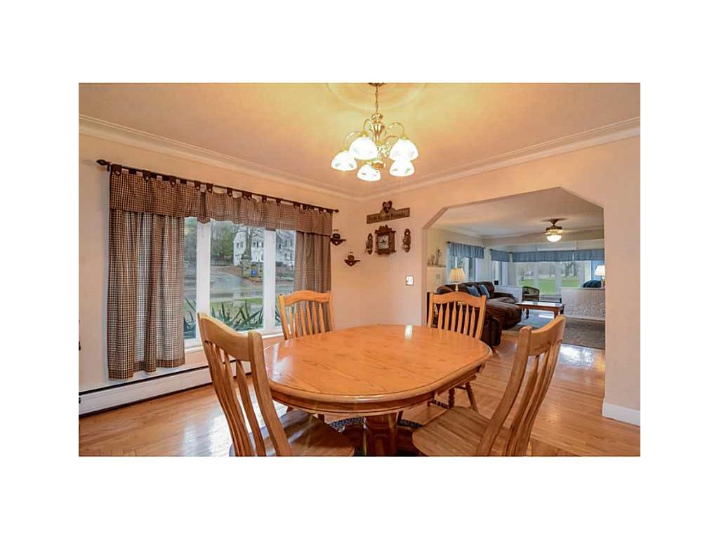 612 Harris Ave, Woonsocket, RI 02895 photo 7