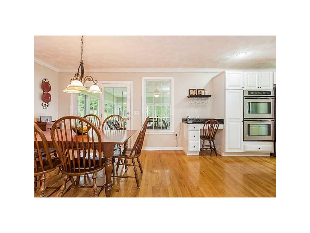 42 Wicklow Rd, Westerly, RI 02891 photo 6