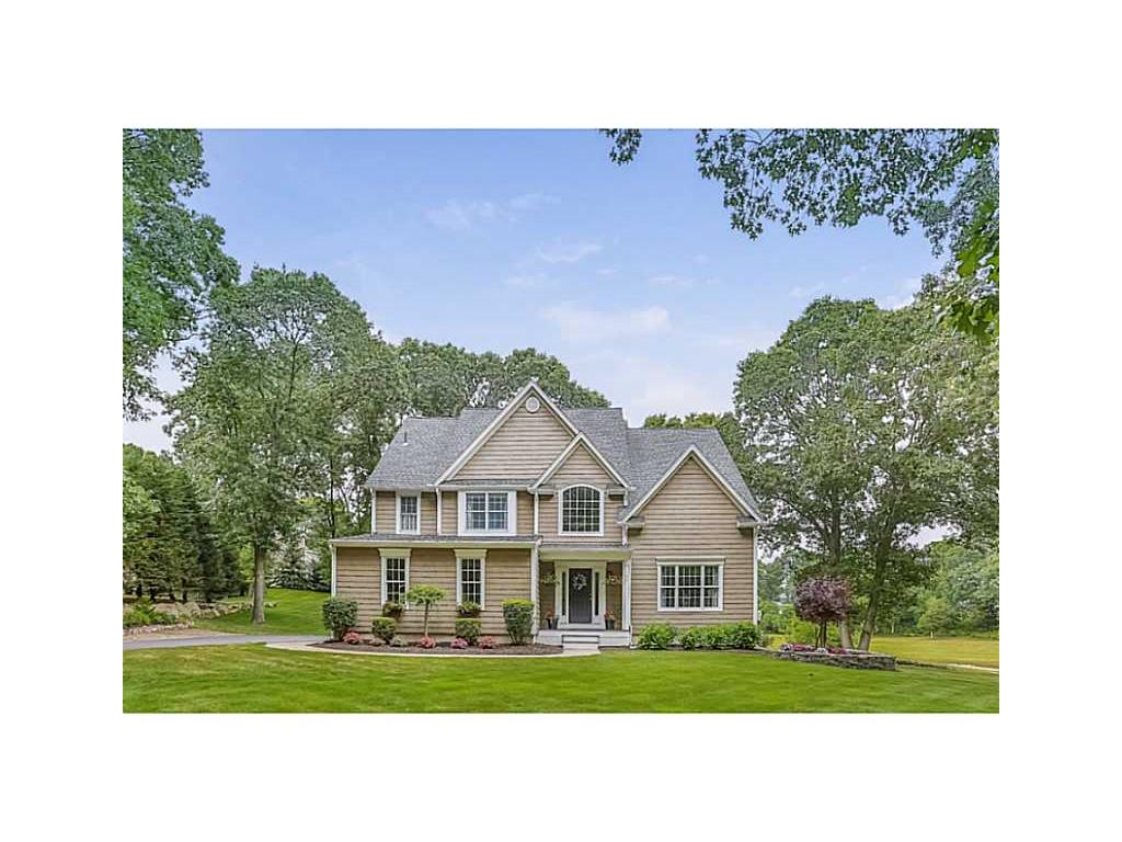 42 Wicklow Rd, Westerly, RI 02891 photo 2