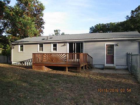 73 Rodney Rd, Warwick, RI 02889 photo 2